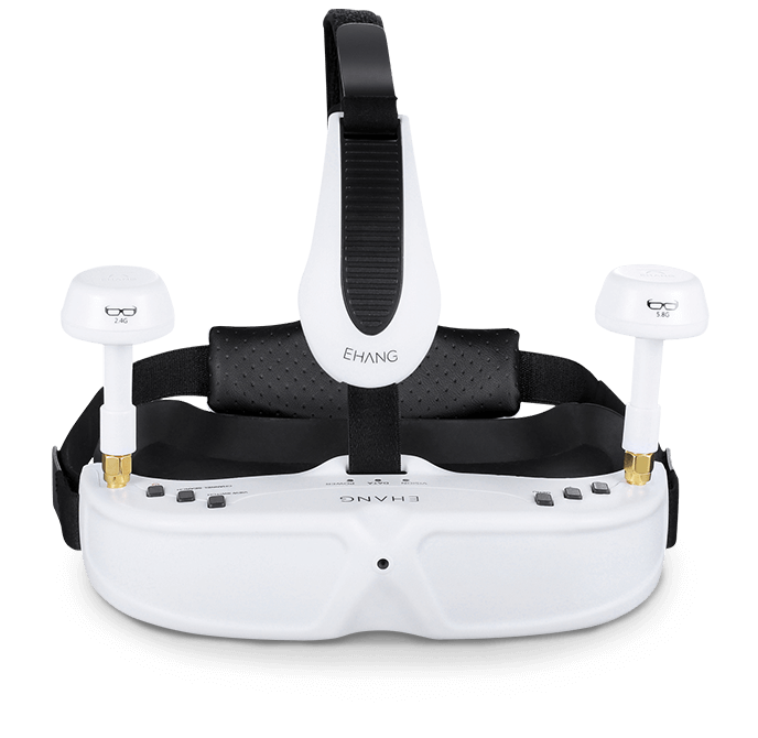 Квадрокоптер с очками виртуальной реальности